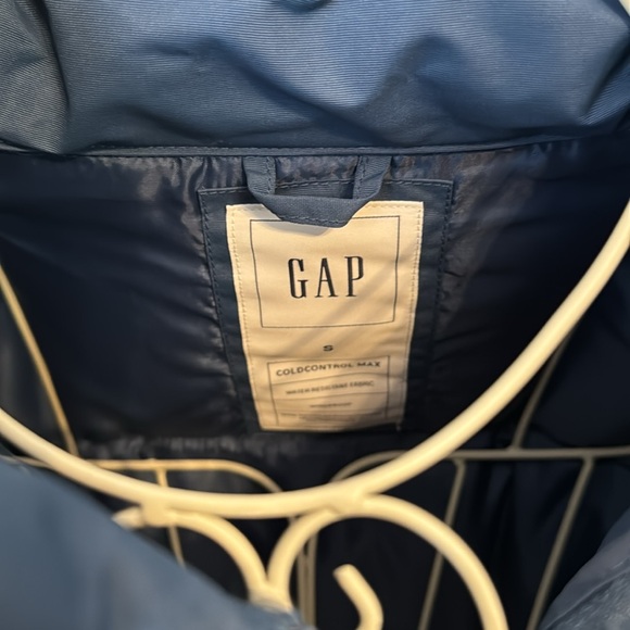 GAP Oversized Puffer Jacket NWT - Picture 2 of 9